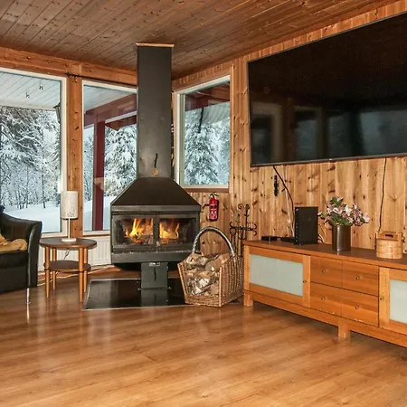 5 Bedroom Awesome In Prázdninový dům *